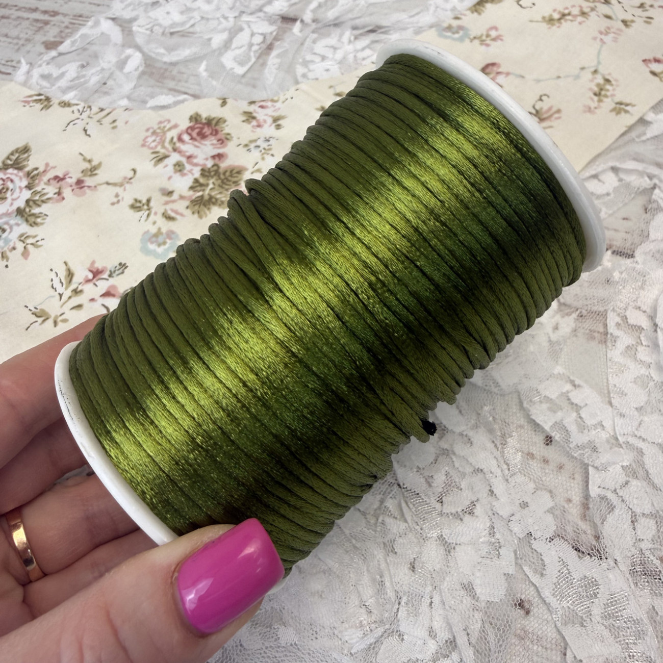 Шнур корсетний 3 мм, оливковий