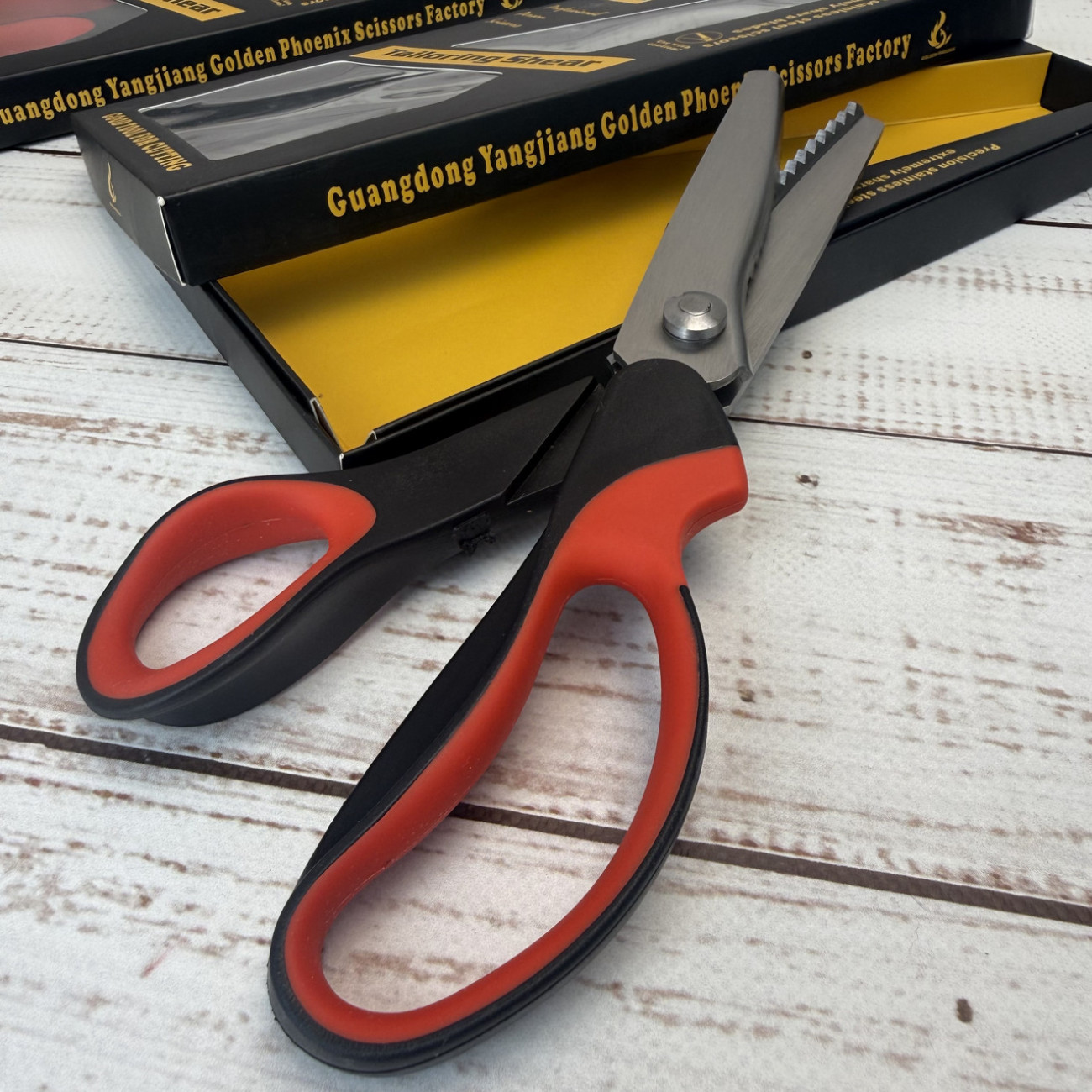 Ножиці зиг-заг