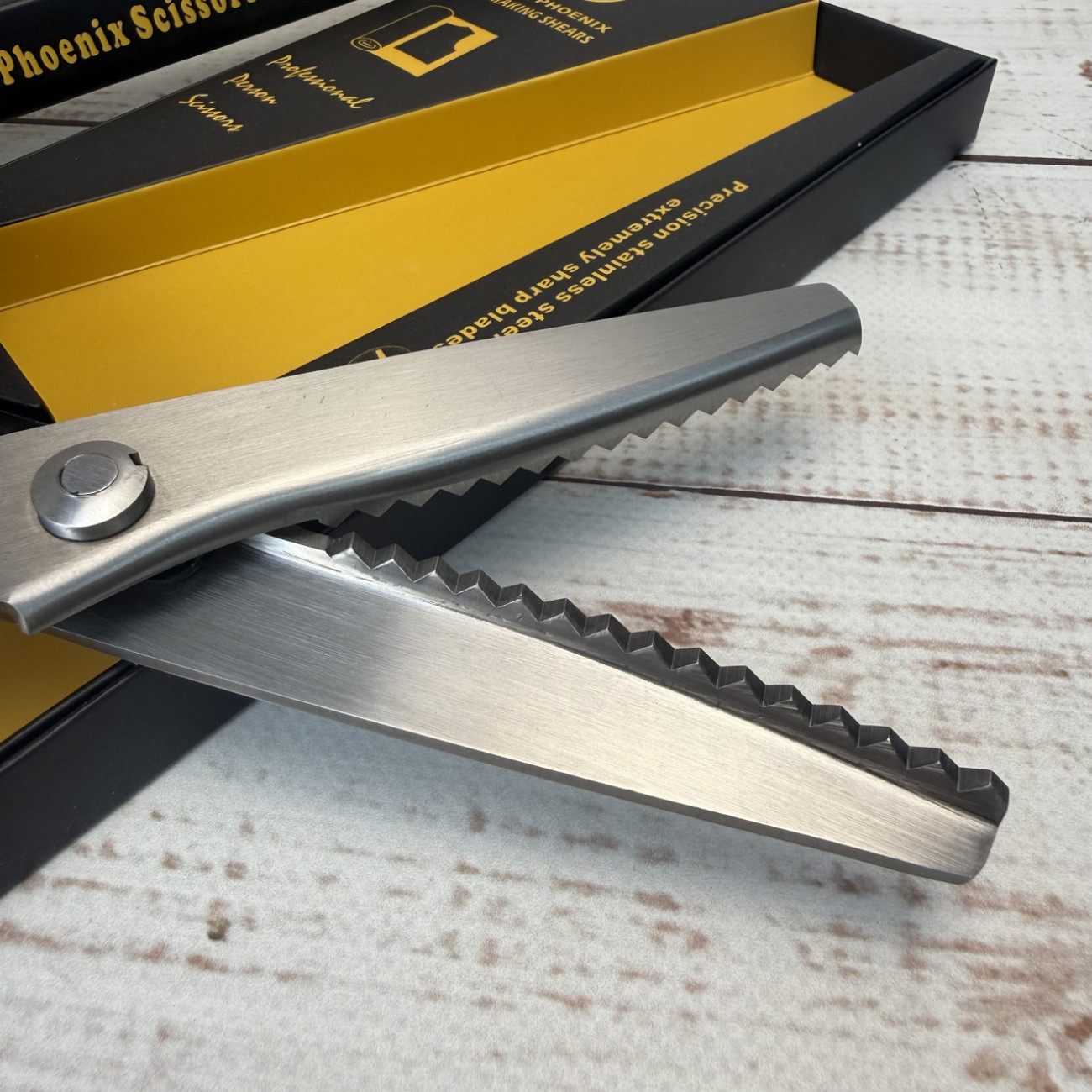 Ножиці зиг-заг