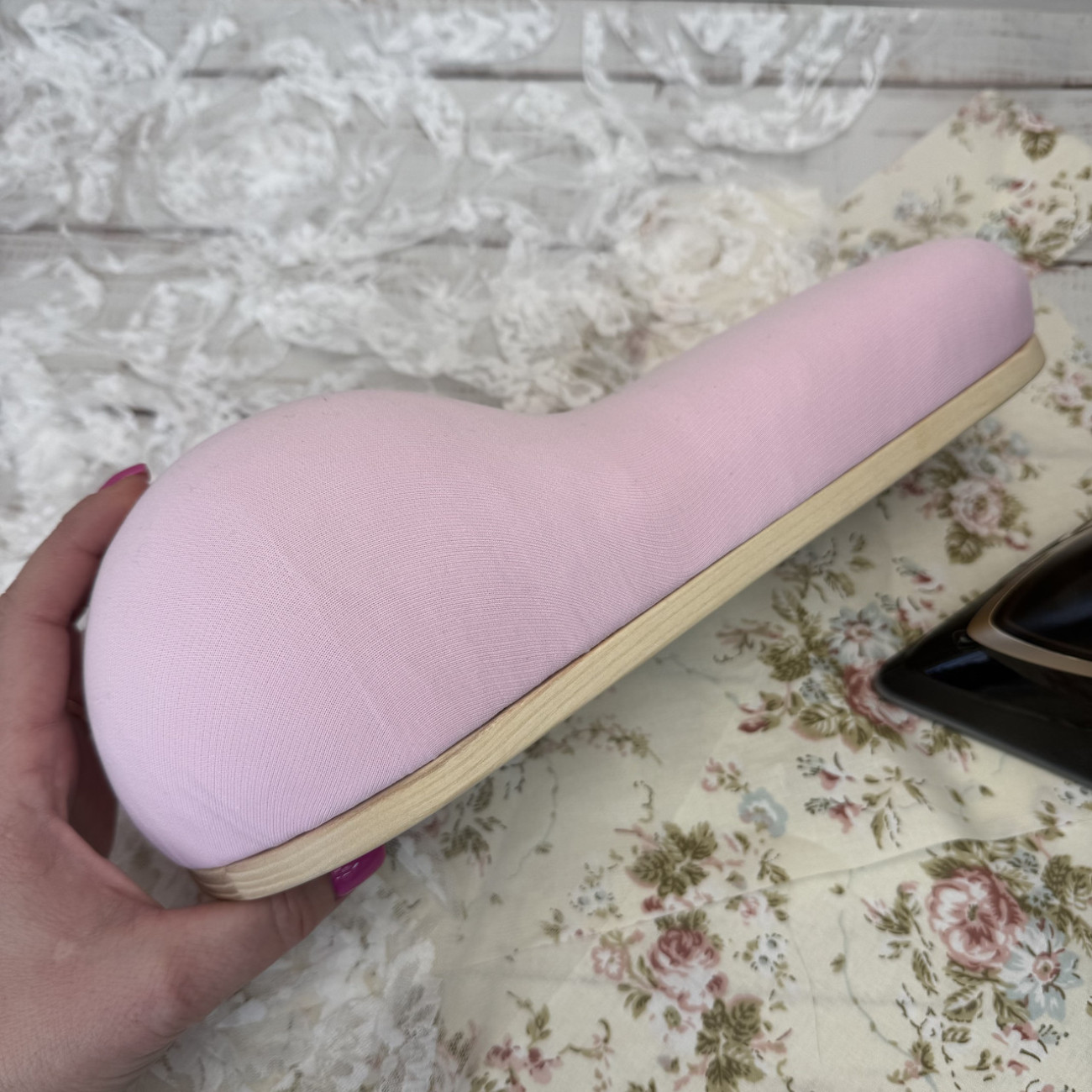 Кравецька колодка для ВТО Needle Craft Корсетна на підошві Рожева