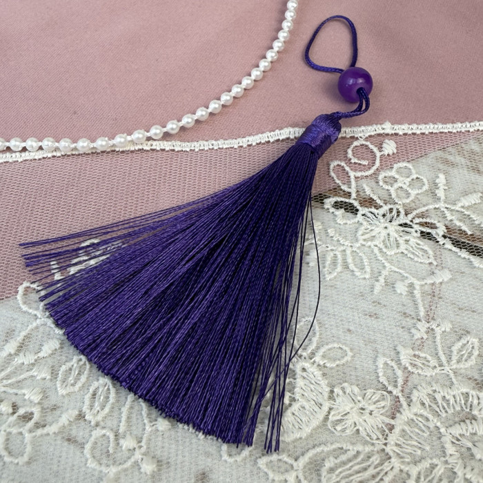 Китиця декоративна з бусинкою фіолетова 7 см — підвіска для декору