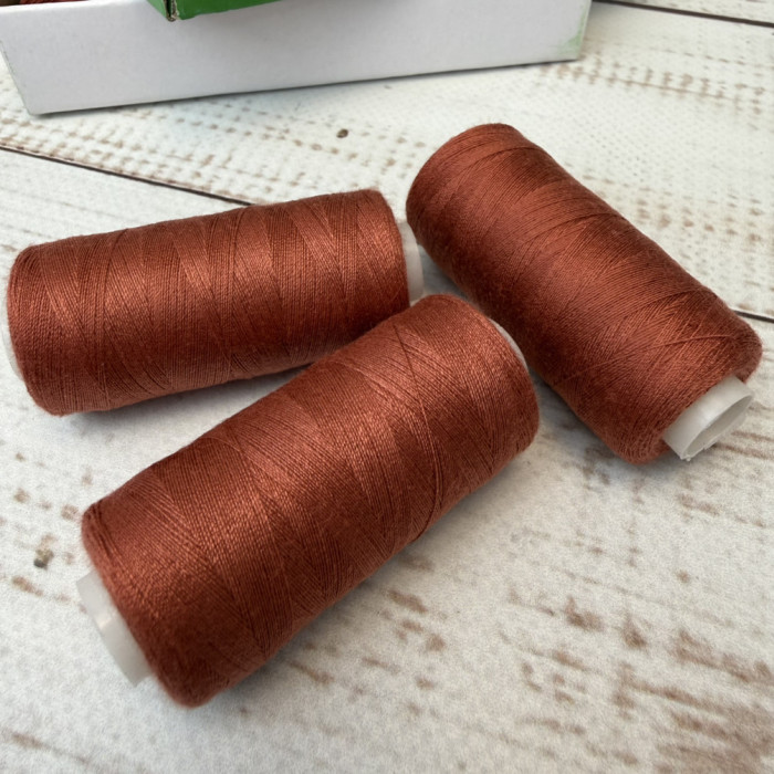 Нитки для шиття Peri 100% поліестер, 40/2, 400Y (№226)