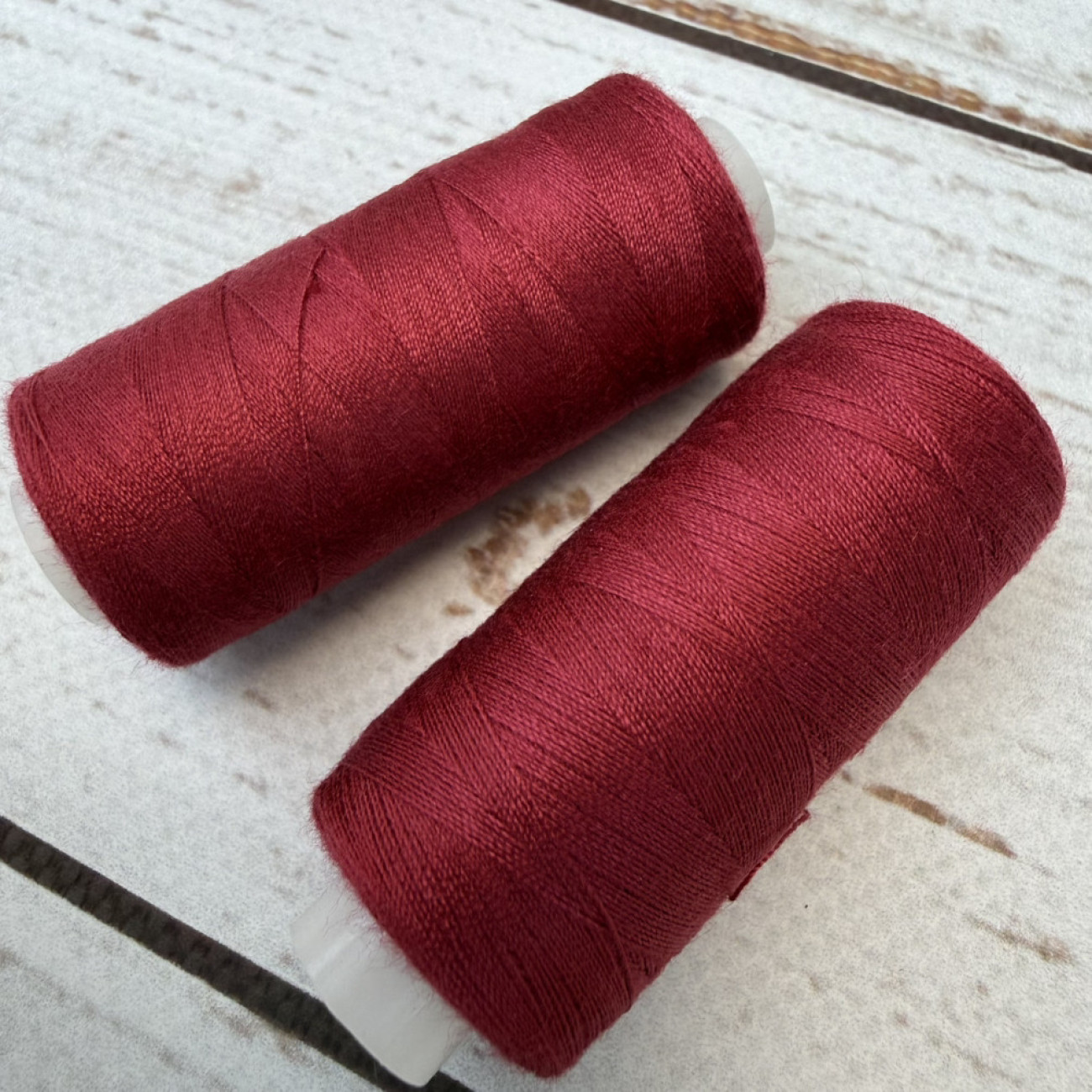 Нитки для шиття Peri 100% поліестер, 40/2, 400Y (№248)