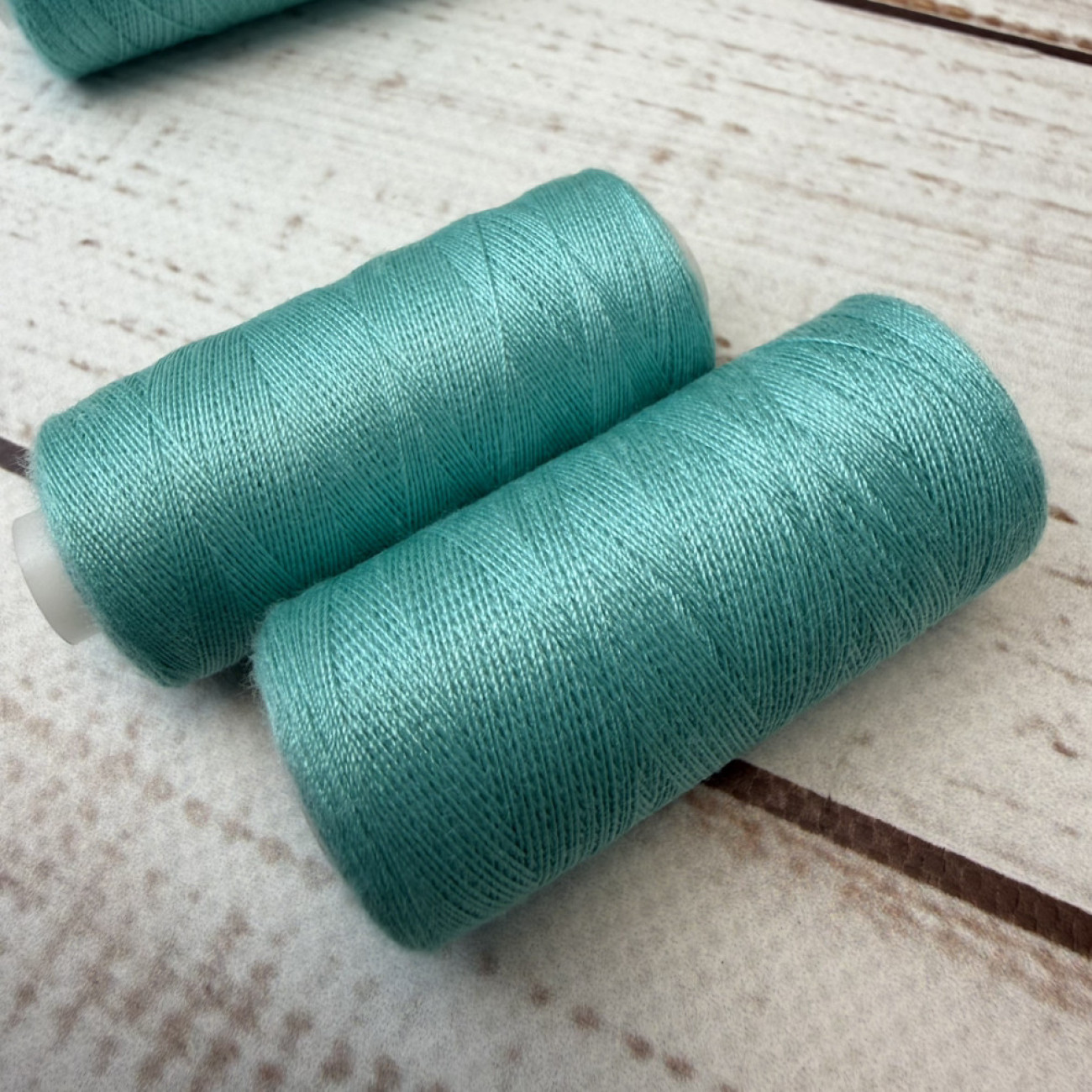 Нитки для шиття Peri 100% поліестер, 40/2, 400Y (№247)