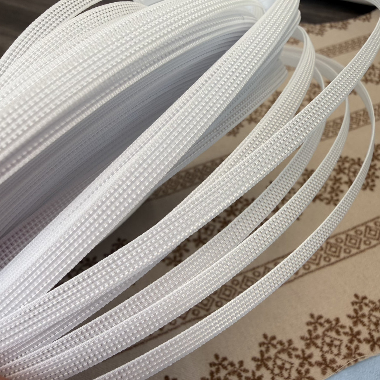 Регілін жорсткий пришивний 6 мм, білий