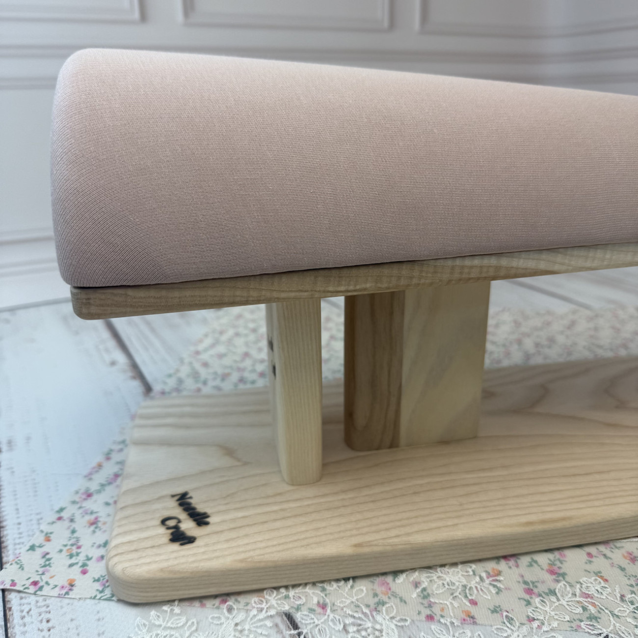 Кравецька колодка для ВТО Needle Craft Рукав конусний Бежевий