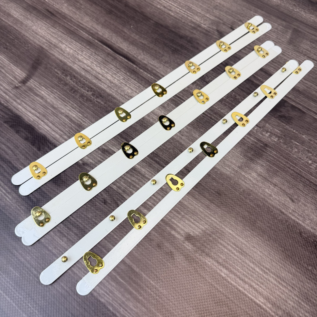 Бюск корсетний білий, 35 см, 7 застібок золото