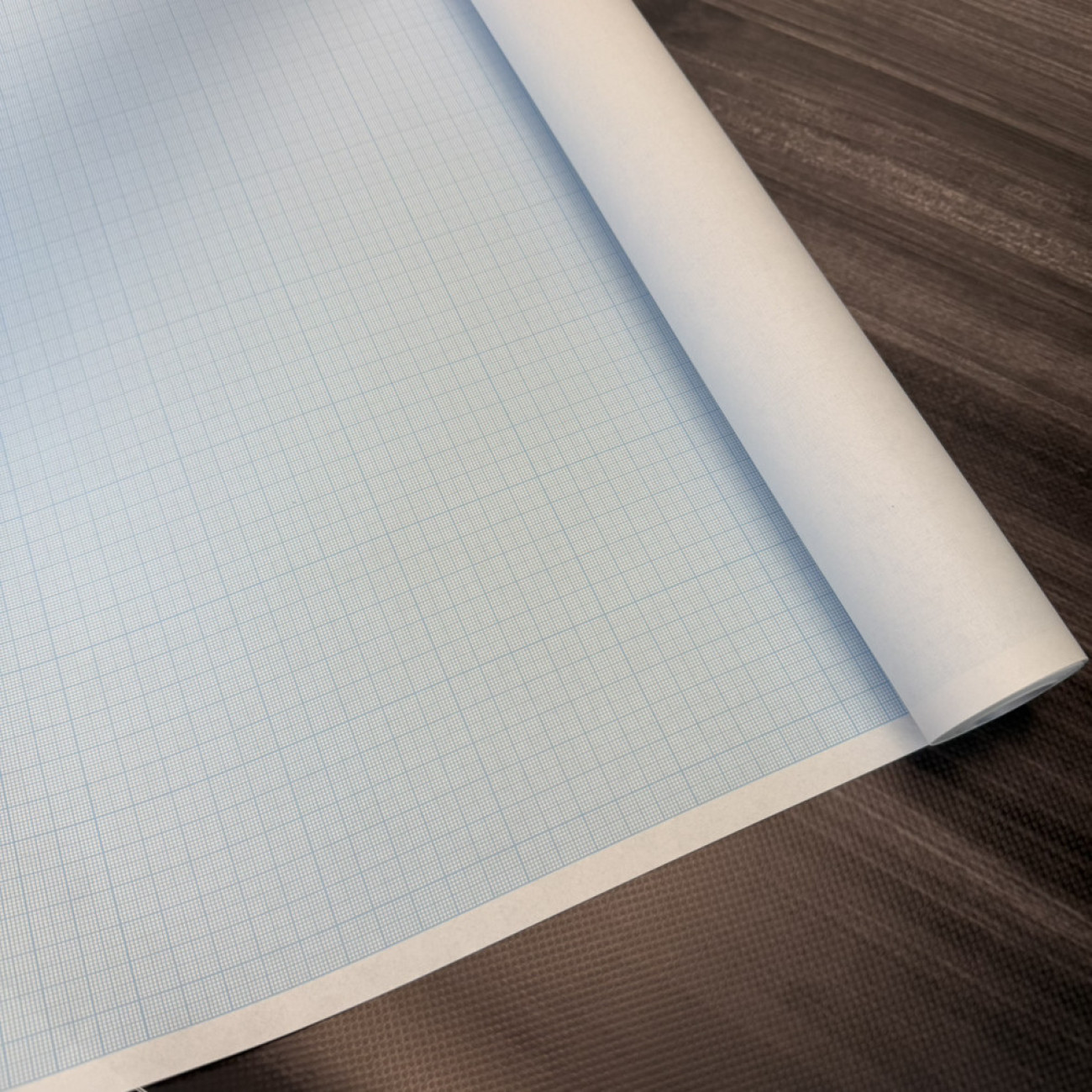 Папір масштабно-координатний (міліметрівка) 64см*10м, блакитний