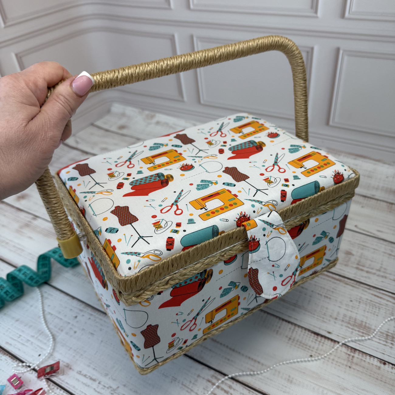 Скринька для рукоділля зі швейним малюнком, розмір M