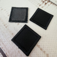 Нашивка клейова (термоаплікація) квадратна чорна 24×24 мм