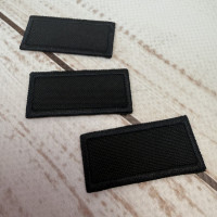 Нашивка клейова (термоаплікація) прямокутна чорна 42×20 мм