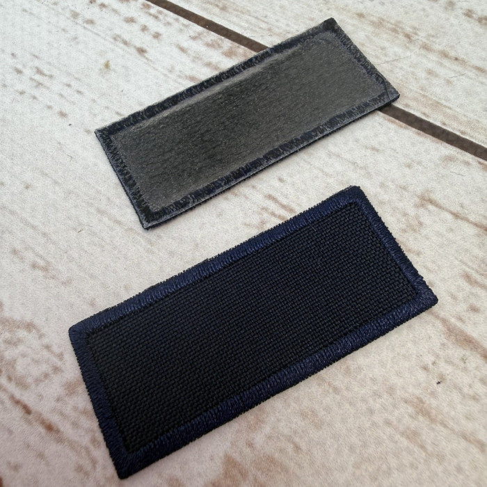 Нашивка клейова (термоаплікація) прямокутна темно-синя 55×23 мм