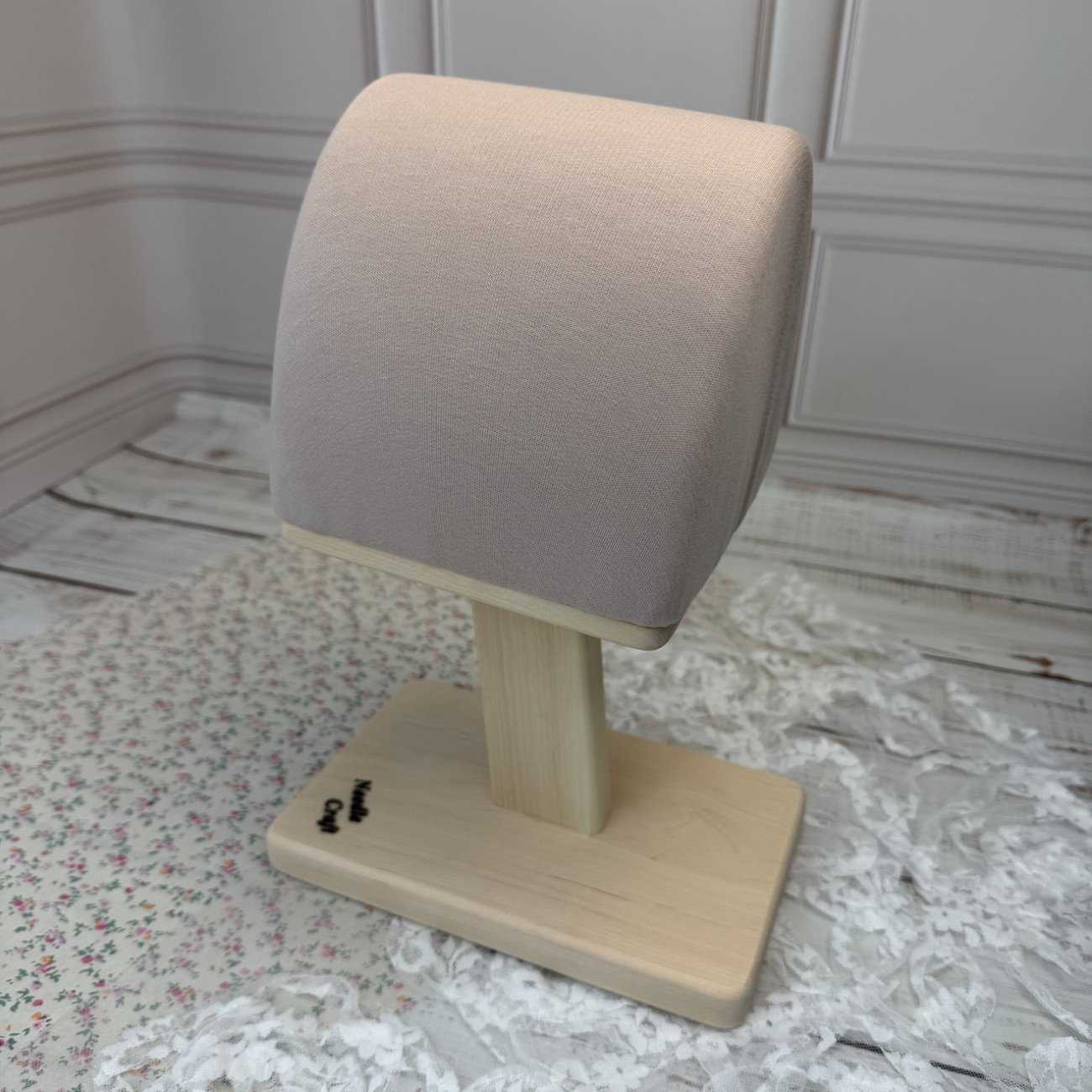 Кравецька колодка для ВТО Needle Craft Плече мале Бежеве