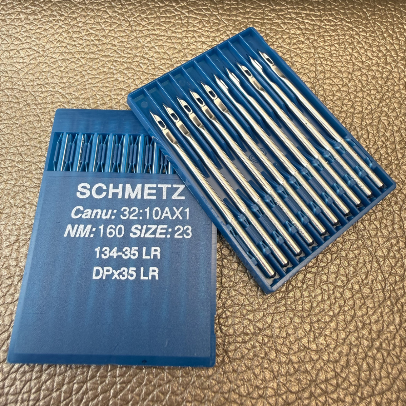 Голки Schmetz 134-35 LR (DPx35 LR) №160 для промислових швейних машин — для шкіри та декоративного шва